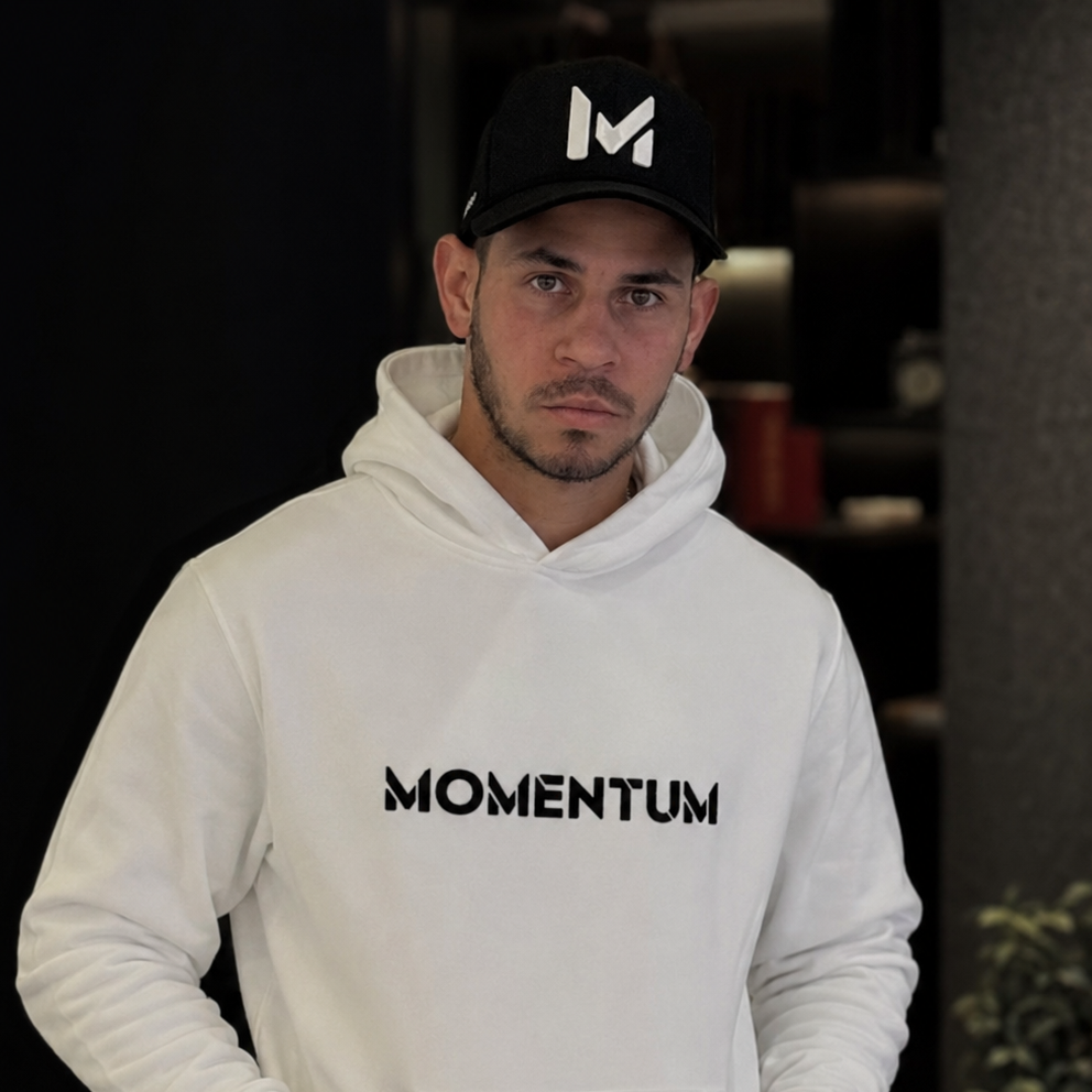 Momentum Performance Cap